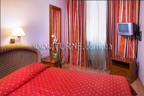 Domus Hotel 3* суреті