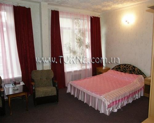 Картинка Андреевская 3*