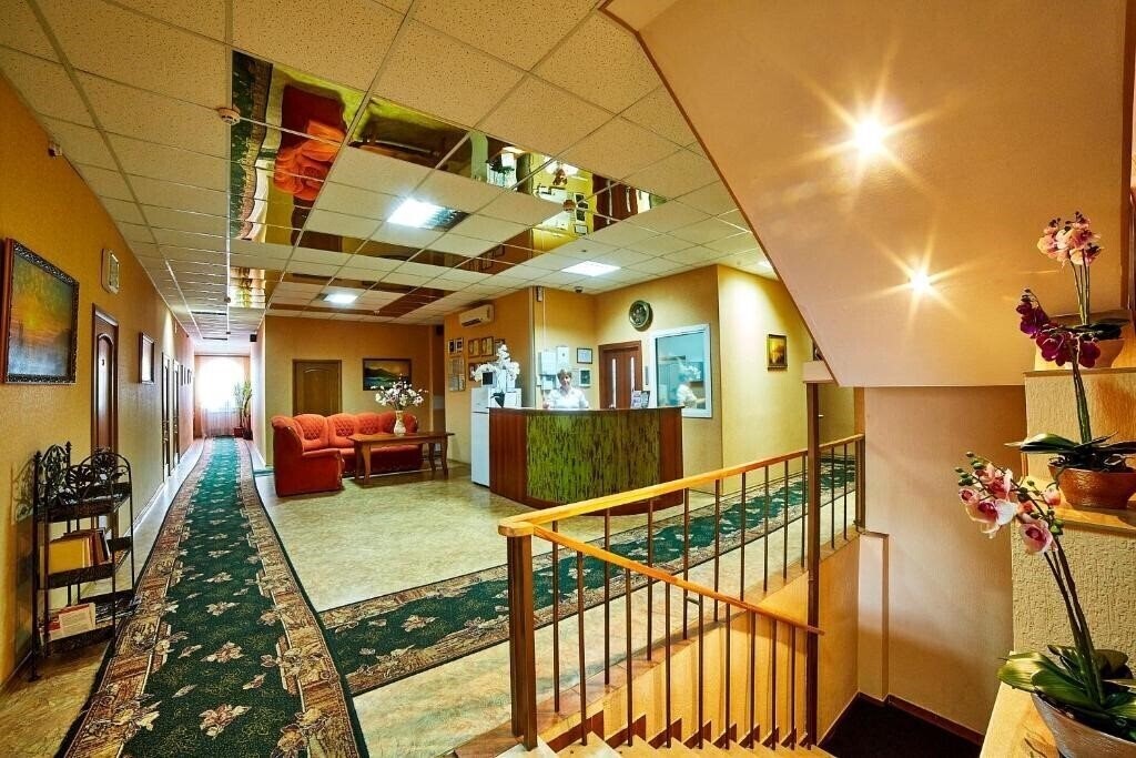 Отель Delta Hotel 3*