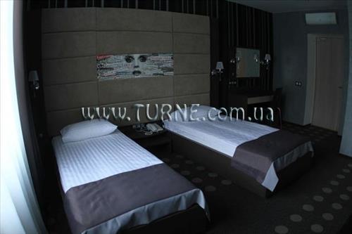 Ambassador Plaza 4* суреті