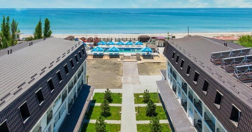 Beach Hotel 3* қонақ үйі