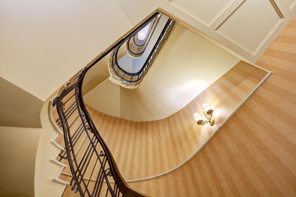 Atlas Deluxe Hotel 4* суреті