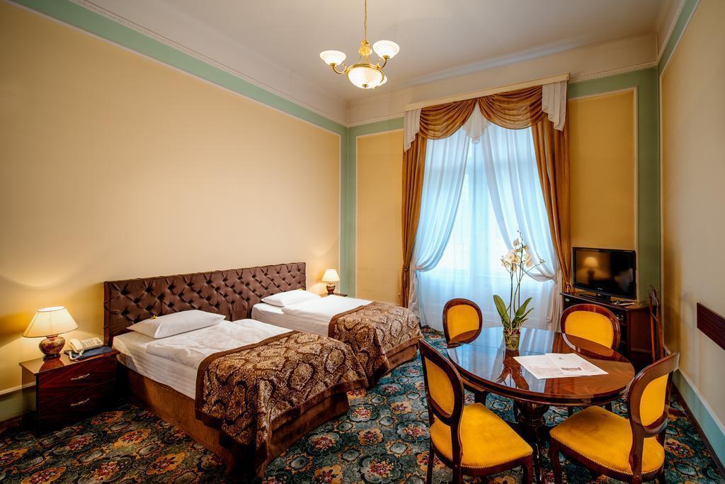 George Hotel 3* суреті