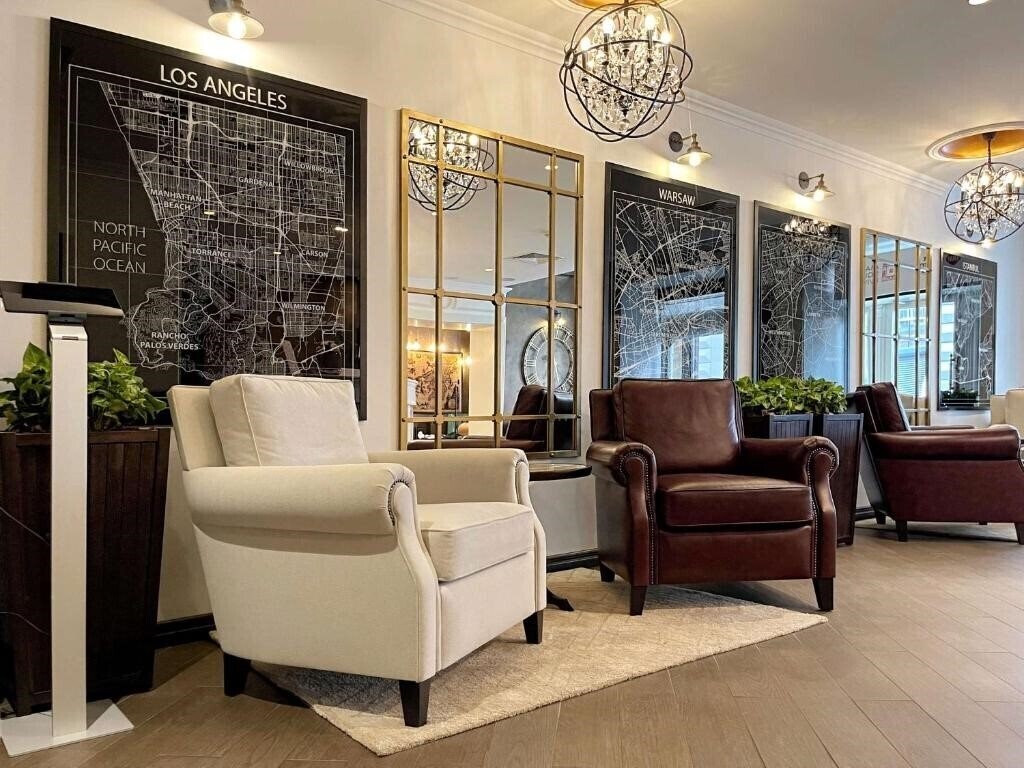 Best Western Plus Market Square 4* суреті