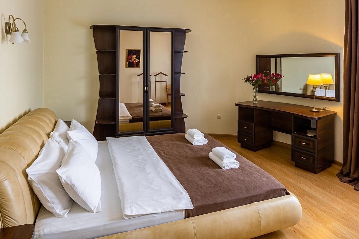 Галактика 3* фотосуреті