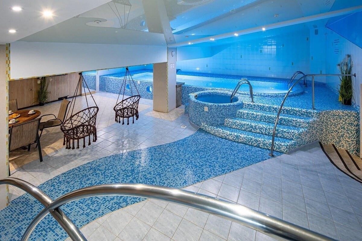 Галактика 3* суреті