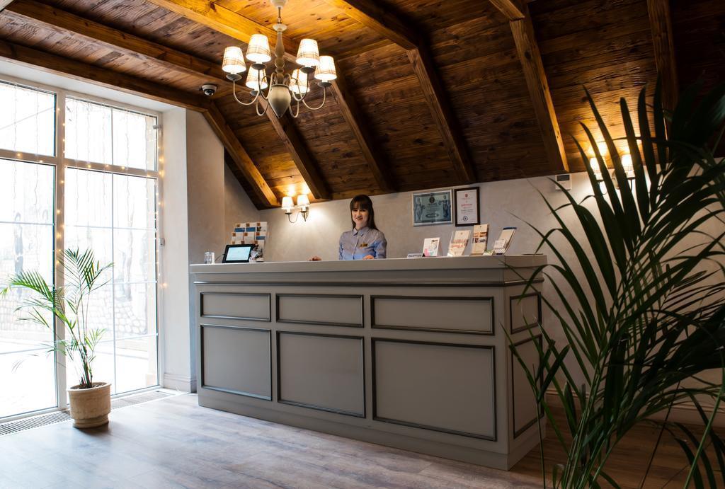 Premier Geneva Hotel 3* қонақ үйі