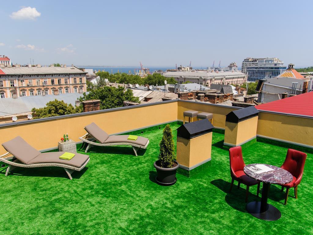 Отель Uno Design Hotel 4*