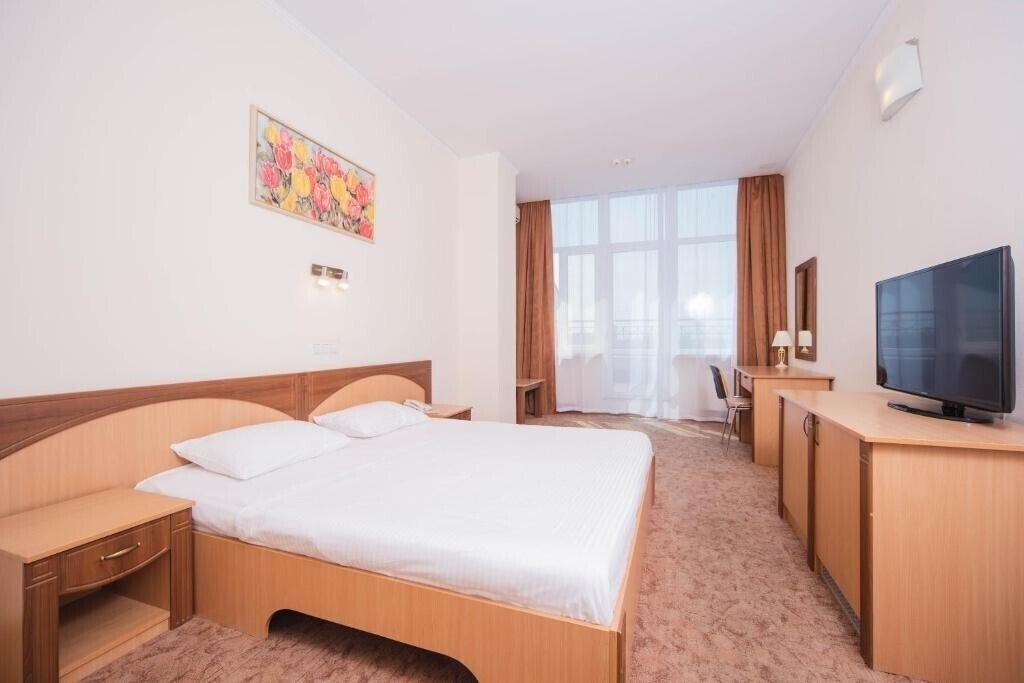 Black Sea Panteleymonovskaya 4* суреті