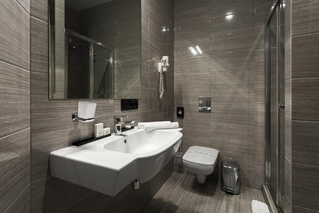 Bossfor 3* суреті