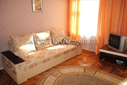 Центральная 2* фотосуреті