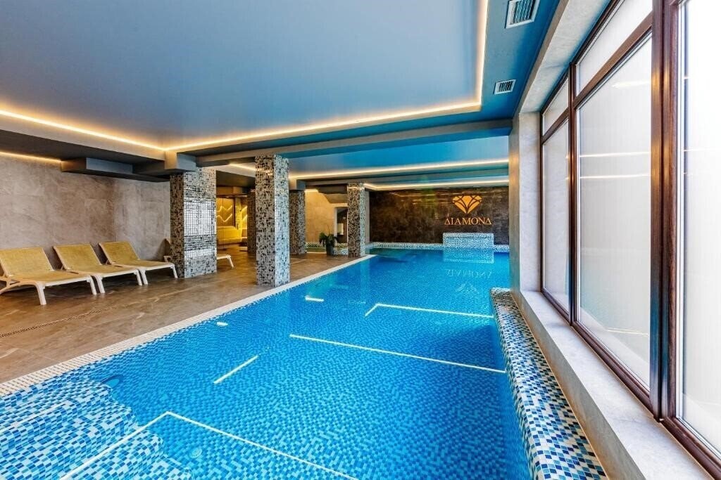 Diamond 4* фотосуреті