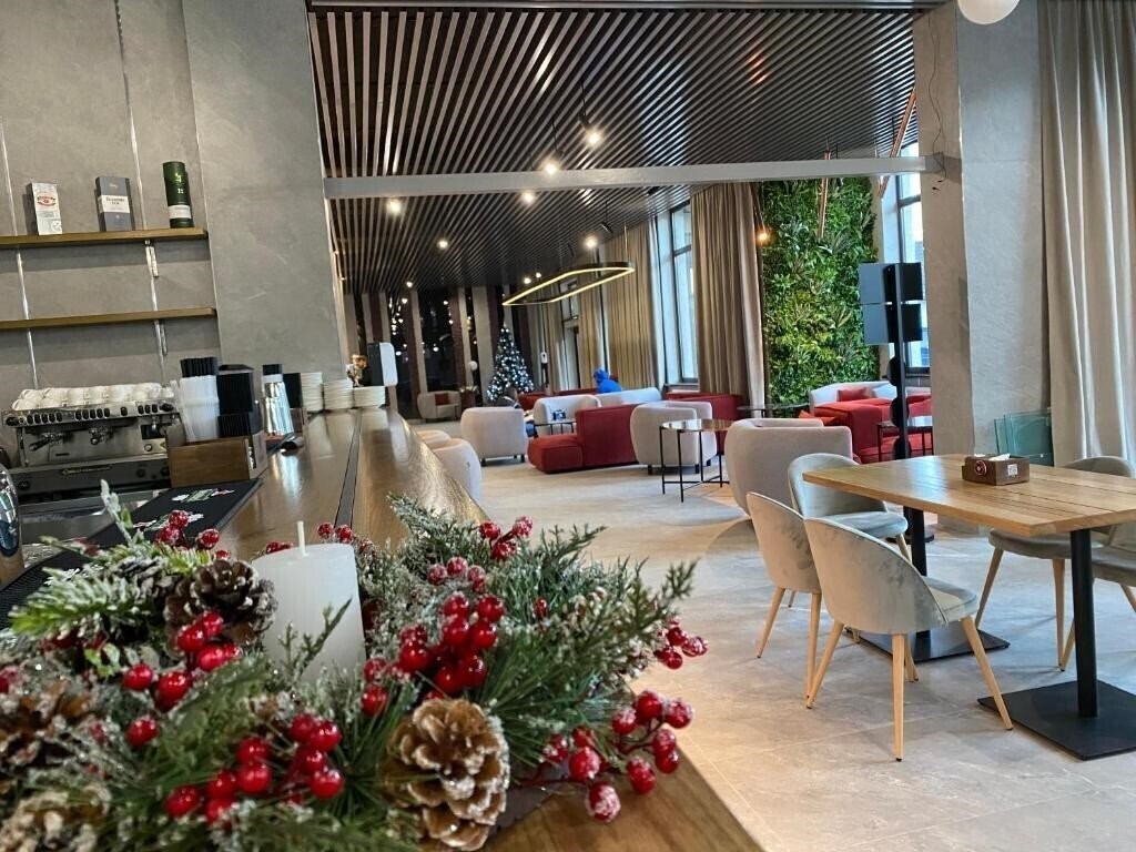 Diamond 4* суреті