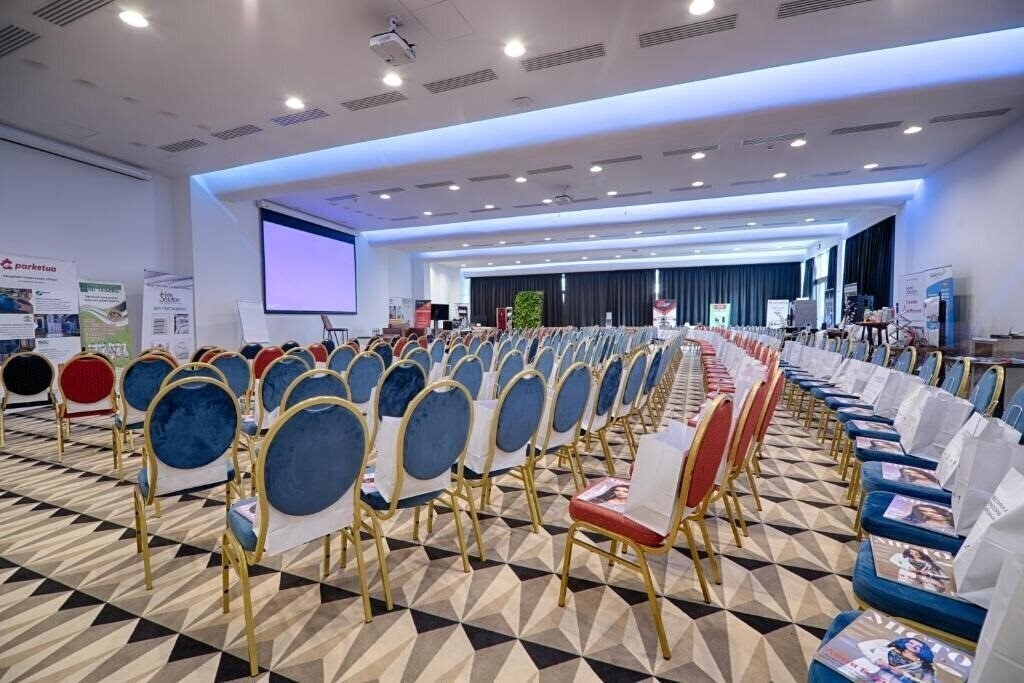 Парк Отель Фомич (F&B Spa Resort) 4* суреті