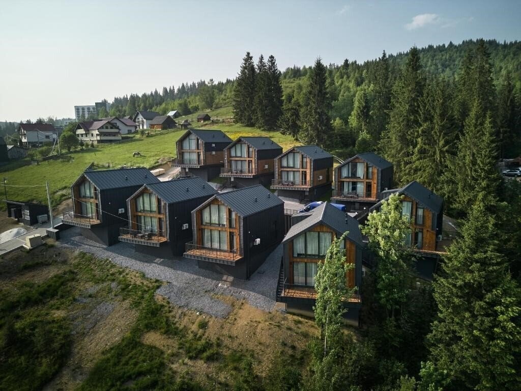 Отель Fomich Residence Guesthouses 3*