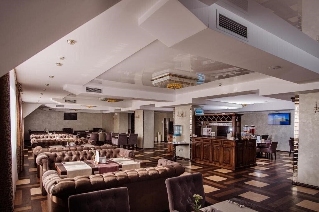 Dianna Hotel 4* фотосуреті