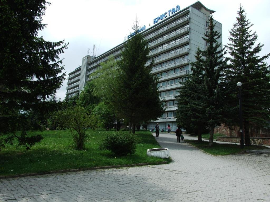 Кристалл 3* суреті