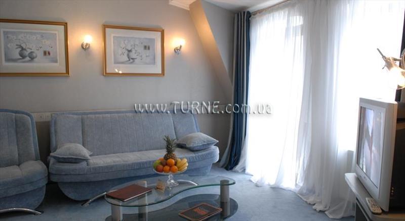 Фото Бристоль 3*