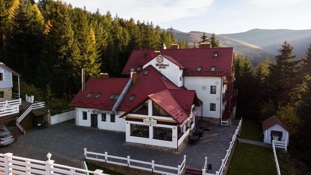 Отель Wellland 3*