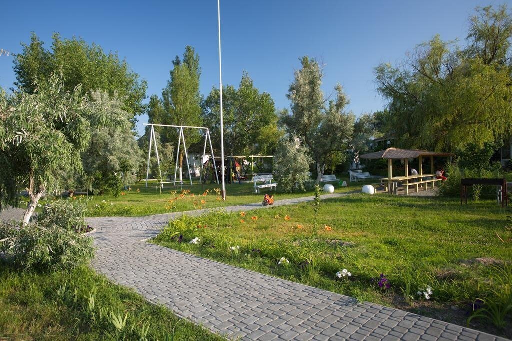 Картинка Робинзон отель без категории