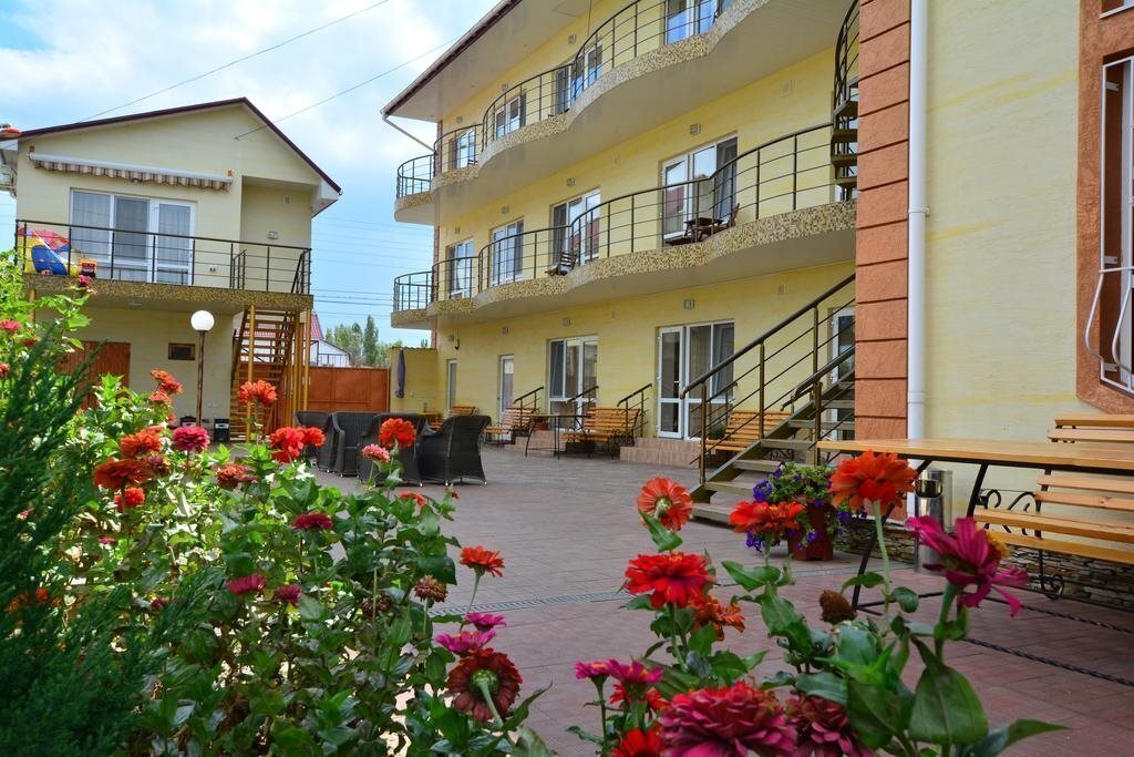 Отель Адам И Ева Mini-Hotel 3*