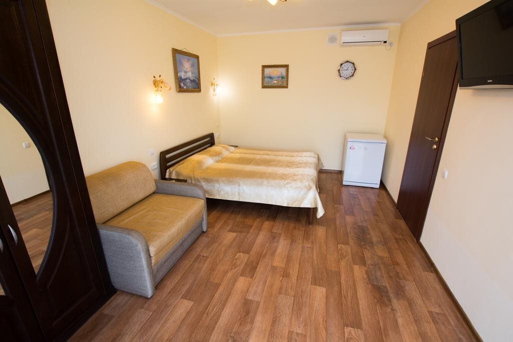 Картинка Адам И Ева Mini-Hotel 3*