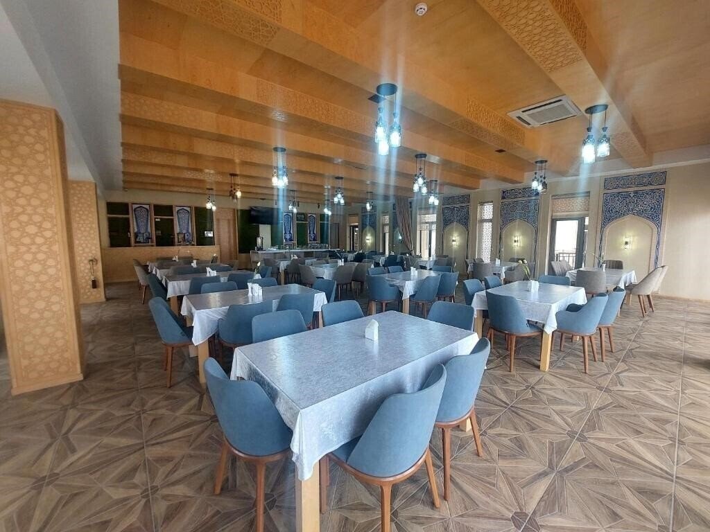 Изображение Dunyo Palace Hotel 3*