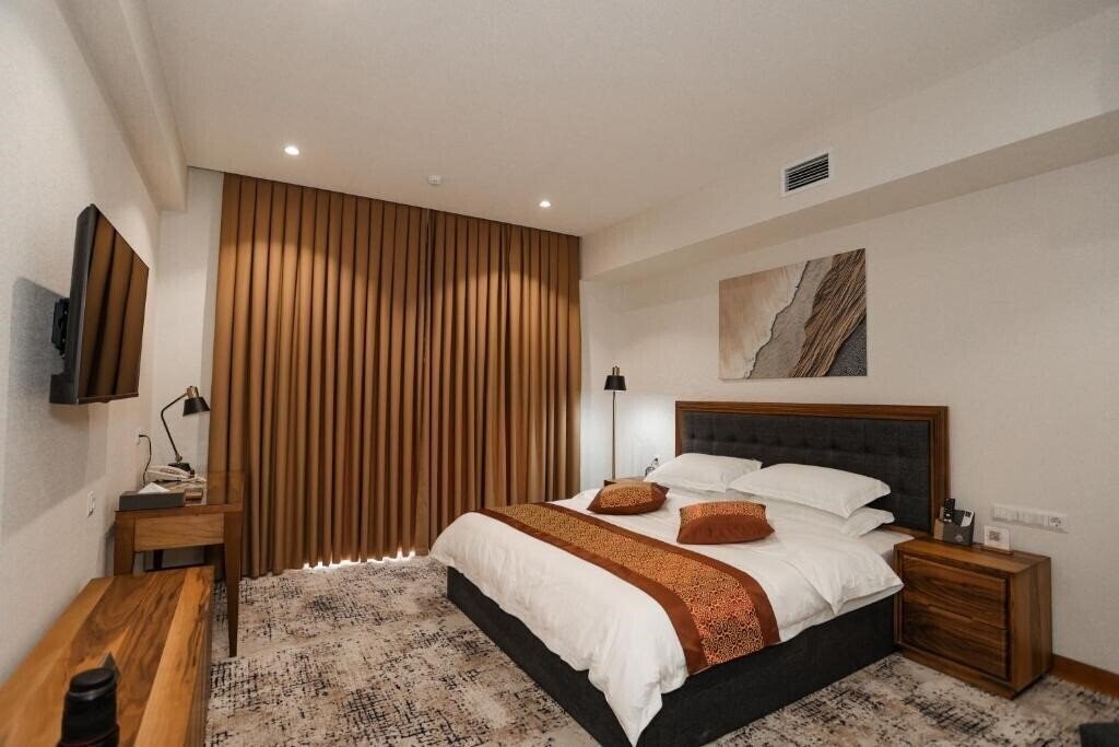 Bogishamol Hotel Andijan 4* суреті