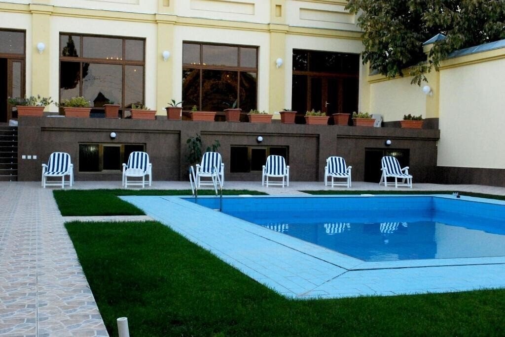 Фото Jahon Palace 3*