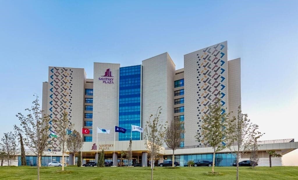 Savitsky Plaza 4* қонақ үйі