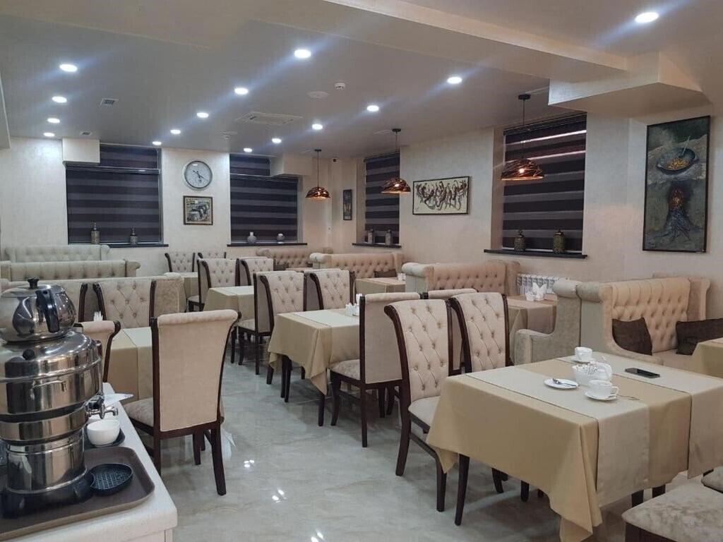 Art Deluxe 3* суреті