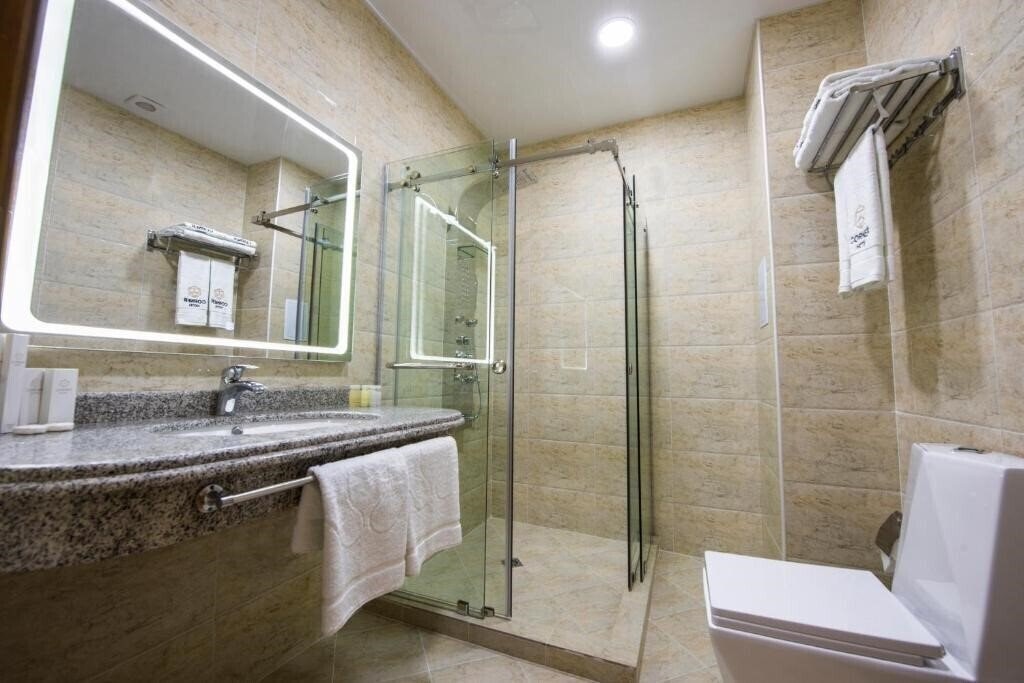 Corner 3* фотосуреті