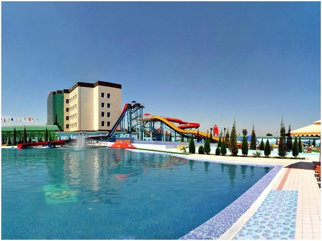 Golden Valley 4* суреті