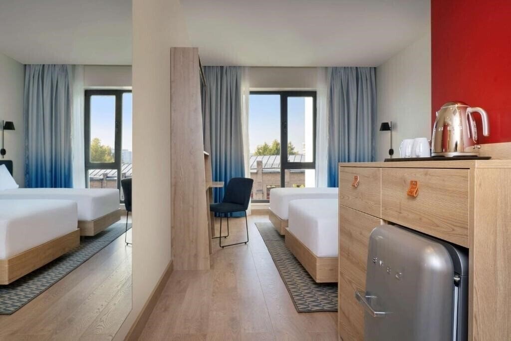 Фото Hampton By Hilton Tashkent 4*