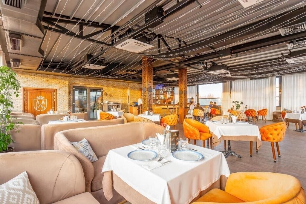 Praga Hotel 3* фотосуреті