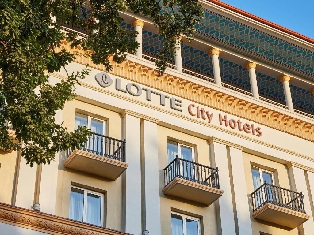 Lotte City Hotel Tashkent Palace 4* қонақ үйі