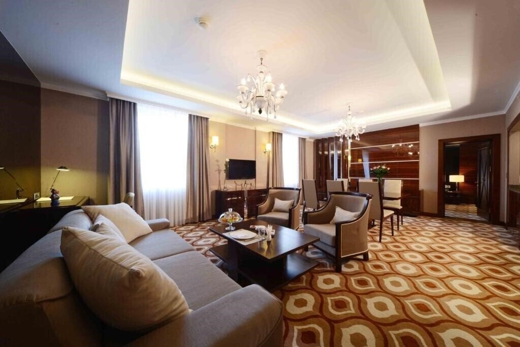 Lotte City Hotel Tashkent Palace 4* суреті