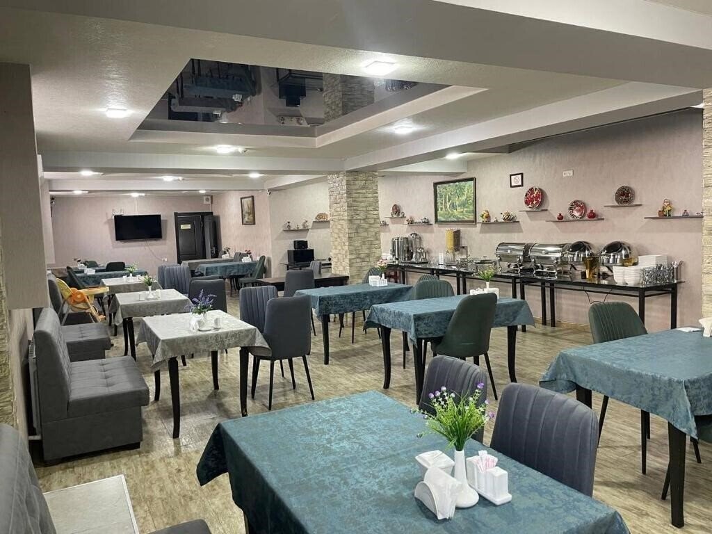 Tourist Inn Hotel 2* фотосуреті