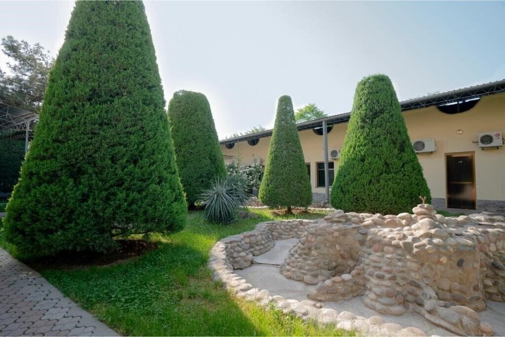 Rovshan Hotel 2* суреті