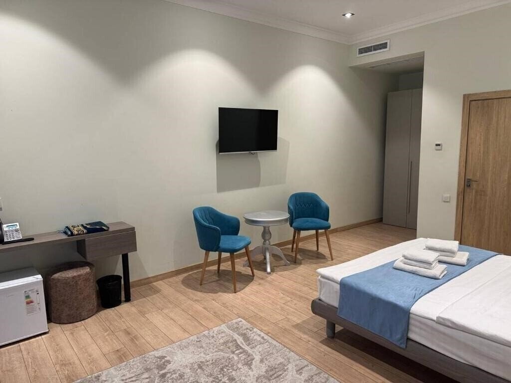 5 Wood 3* қонақ үйі