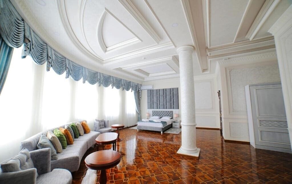 Bravolyuks 3* суреті