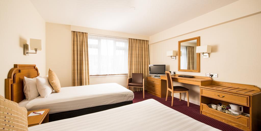 Mercure Edinburgh Princess 3* суреті
