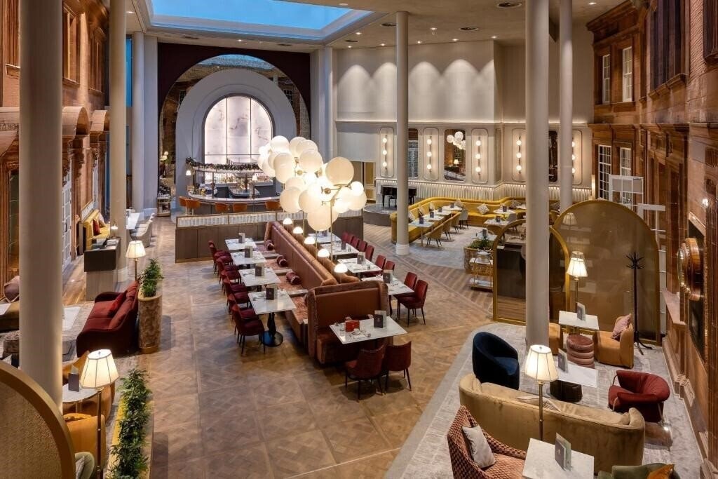 Caledonian Hilton 5* суреті