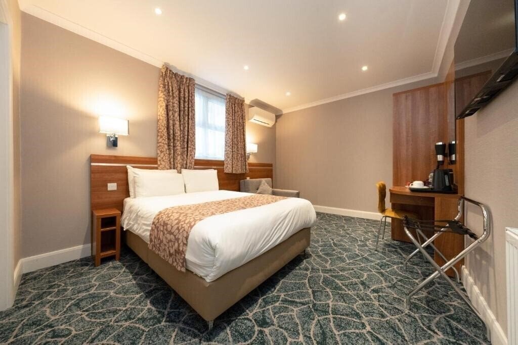 Фото Bayswater Inn 3*