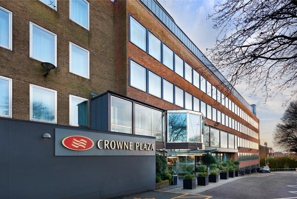 Фотография Crowne Plaza London Ealing 4*