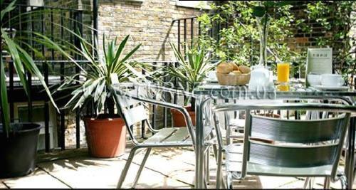 Clarendon Grange 4* қонақ үйі