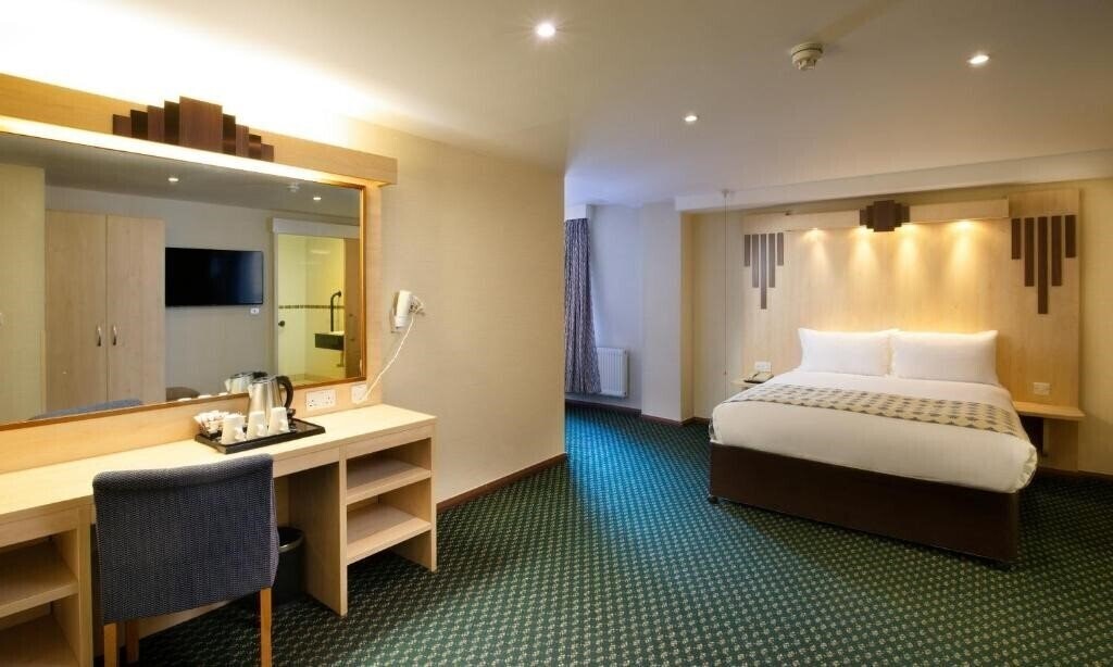 Tavistock 3* фотосуреті