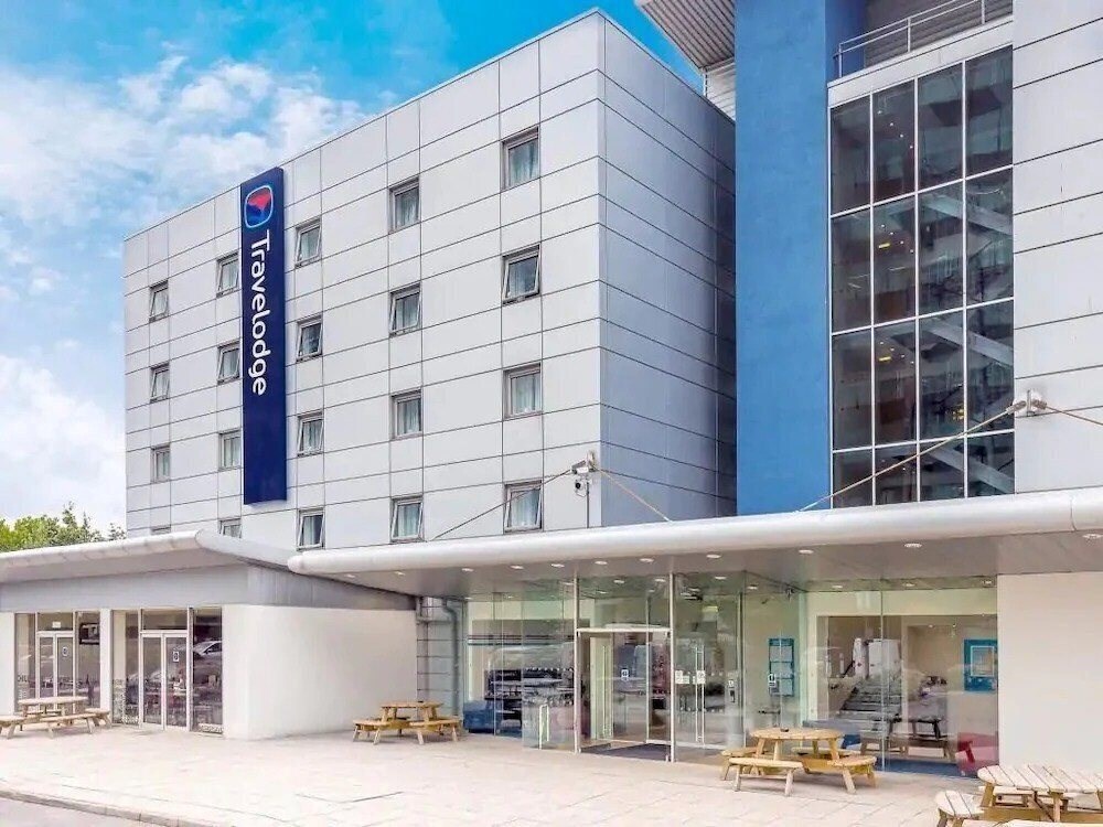 Отель Traveloge Docklands 3*