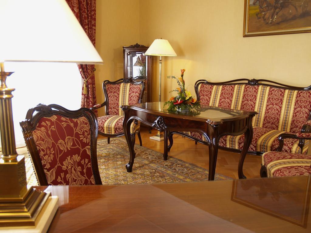 Фотография Danubius Astoria Hotel 4*