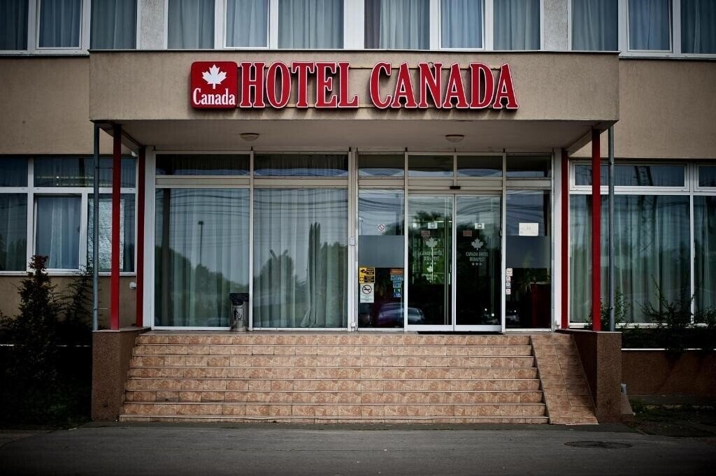 Canada Hotel 3* суреті